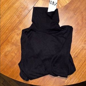 NWT Zara Turtleneck